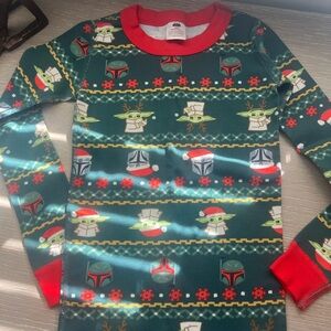 Star Wars Holiday Pajamas with Red Trim - Size 6/7